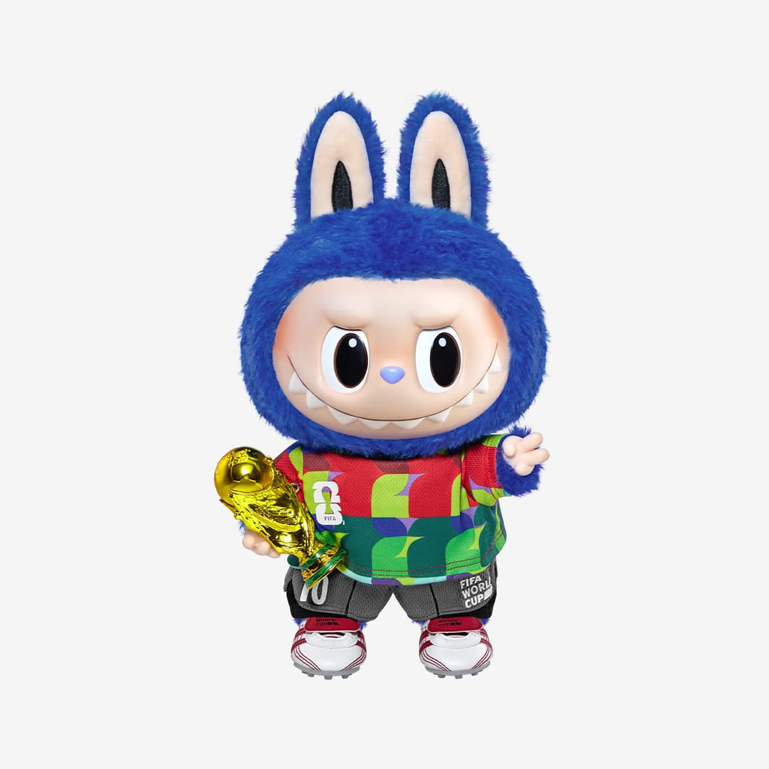 THE MONSTERS × FIFA SERIES Catch the Win Vinyl Plush Doll